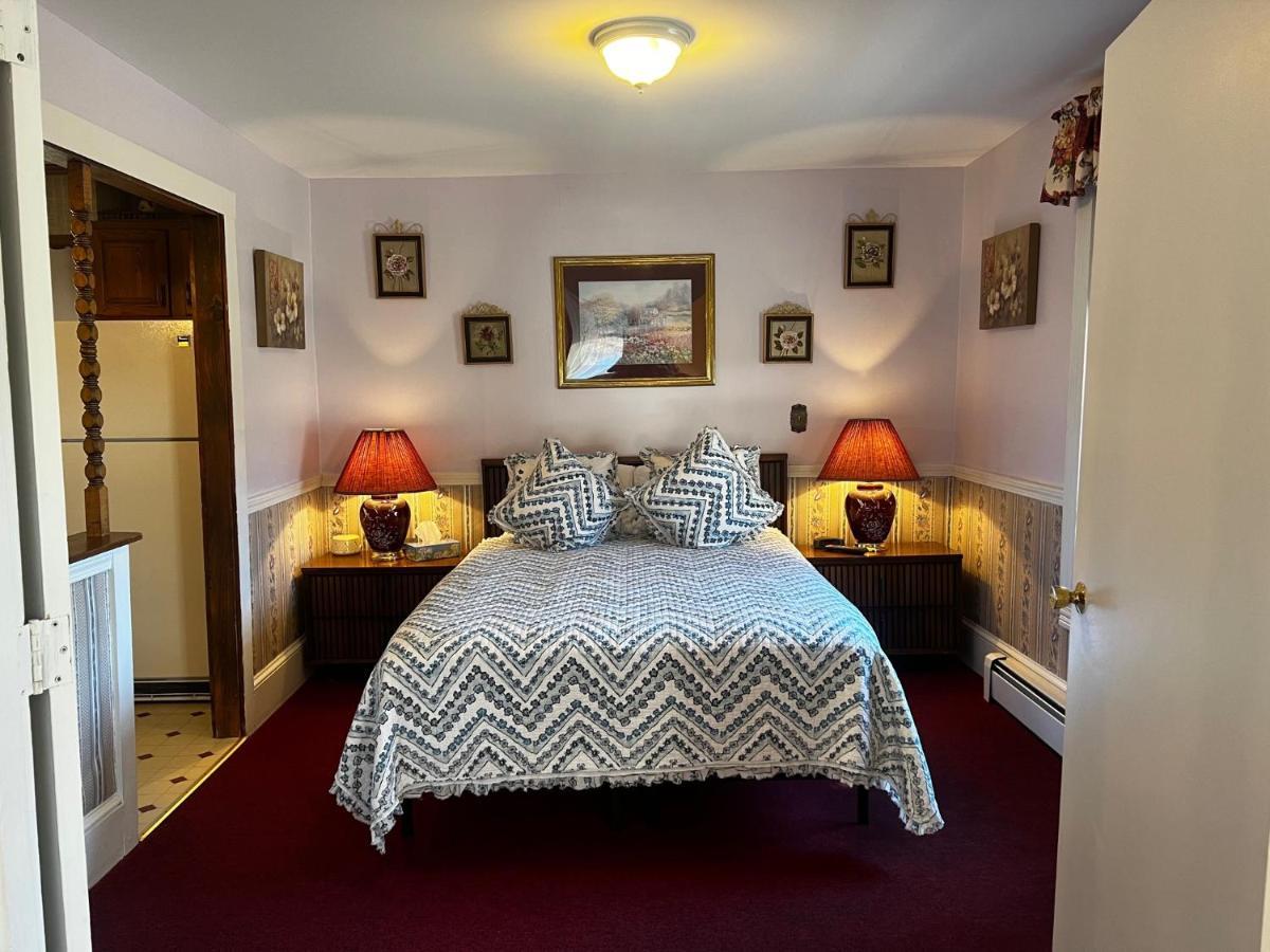 Claddagh Motel & Suites ロックポート エクステリア 写真