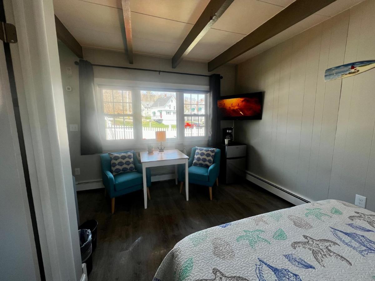 Claddagh Motel & Suites ロックポート エクステリア 写真