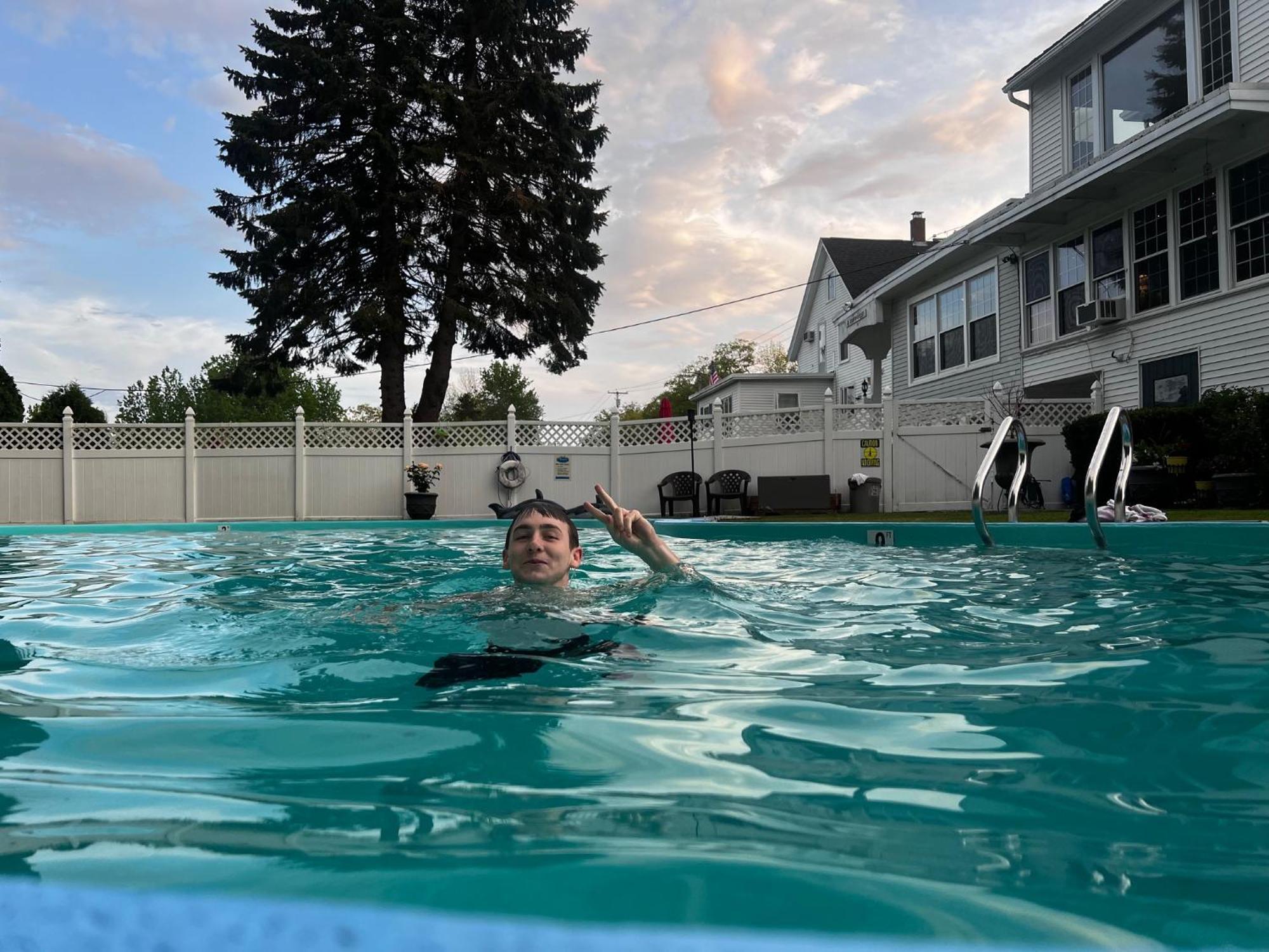 Claddagh Motel & Suites ロックポート エクステリア 写真
