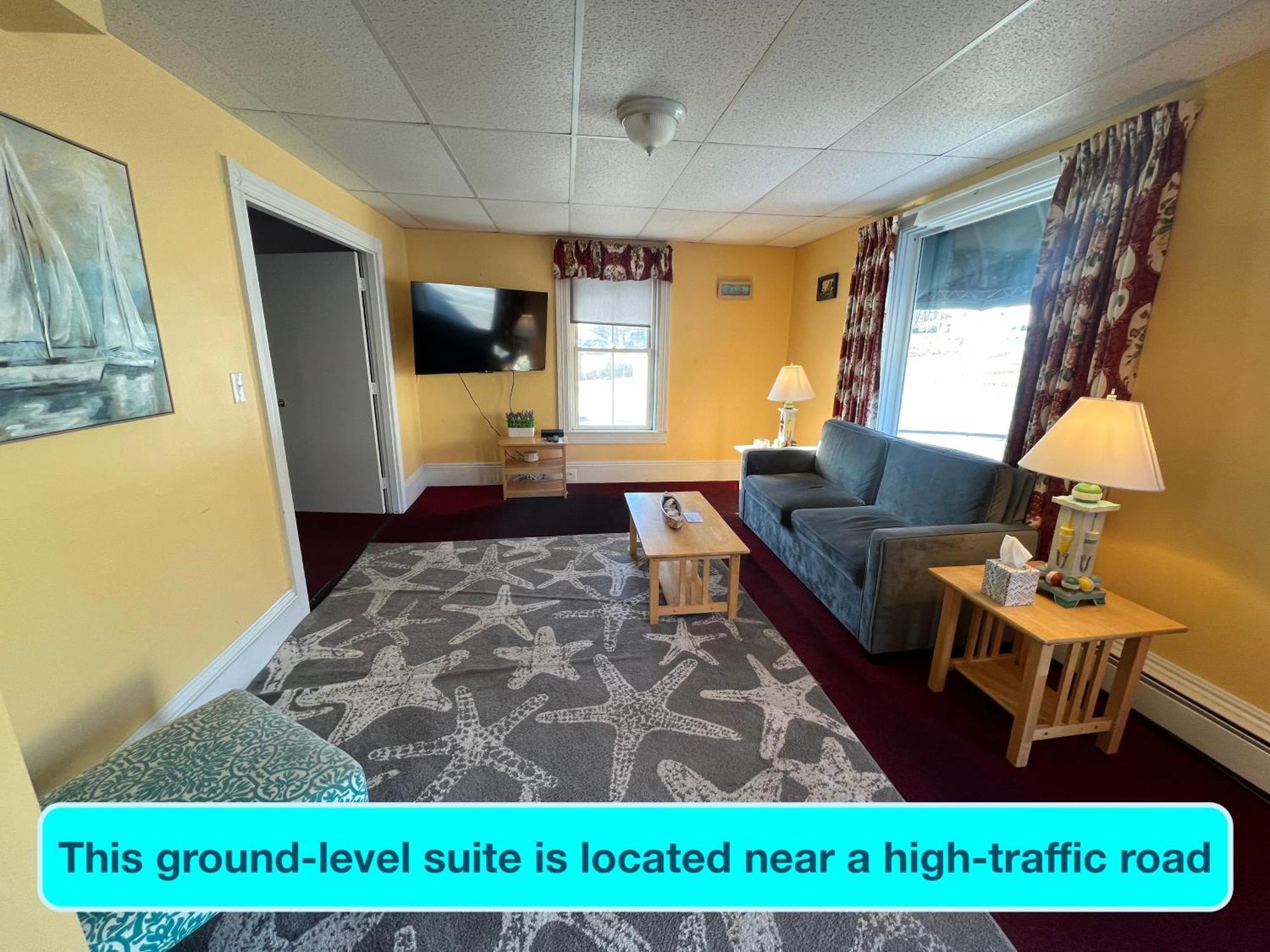 Claddagh Motel & Suites ロックポート エクステリア 写真